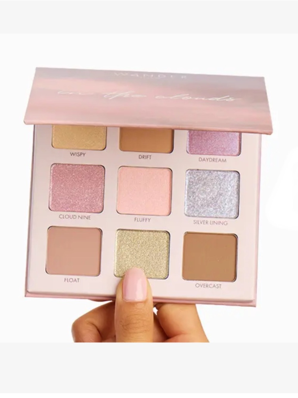 WANDER BEAUTY In The Clouds Eyeshadow Palette
